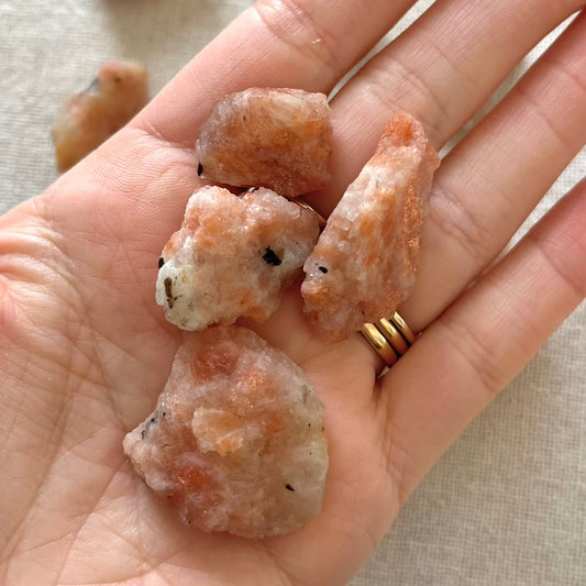 Sunstone Mini Raw Crystal - Uplifting, Joy, Energising