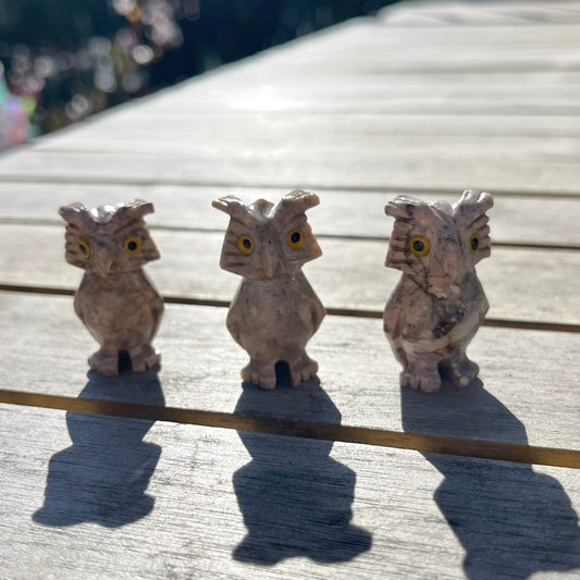 Marmoline Small Owl Crystal - Grounding, Harmonising, Gentle