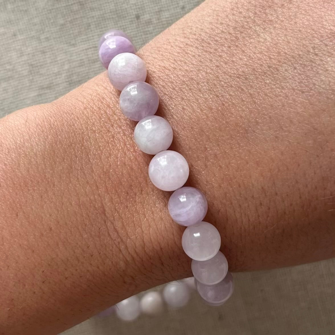 Kunzite 8mm Beaded Bracelet - Emotional Healing