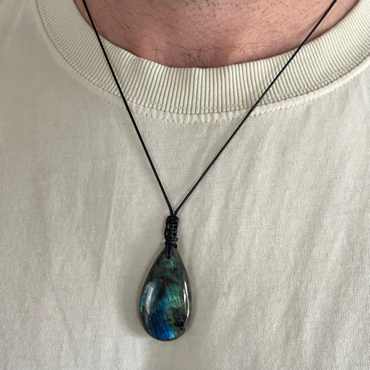 Magic Pendant - Labradorite
