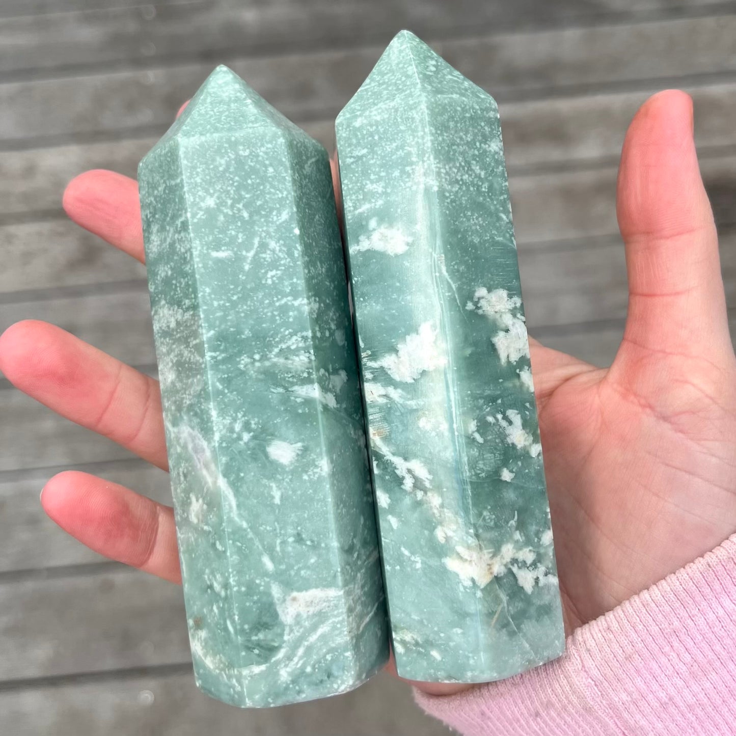 Green Aventurine Medium Point Crystal - Lucky, Positivity, Uplifting