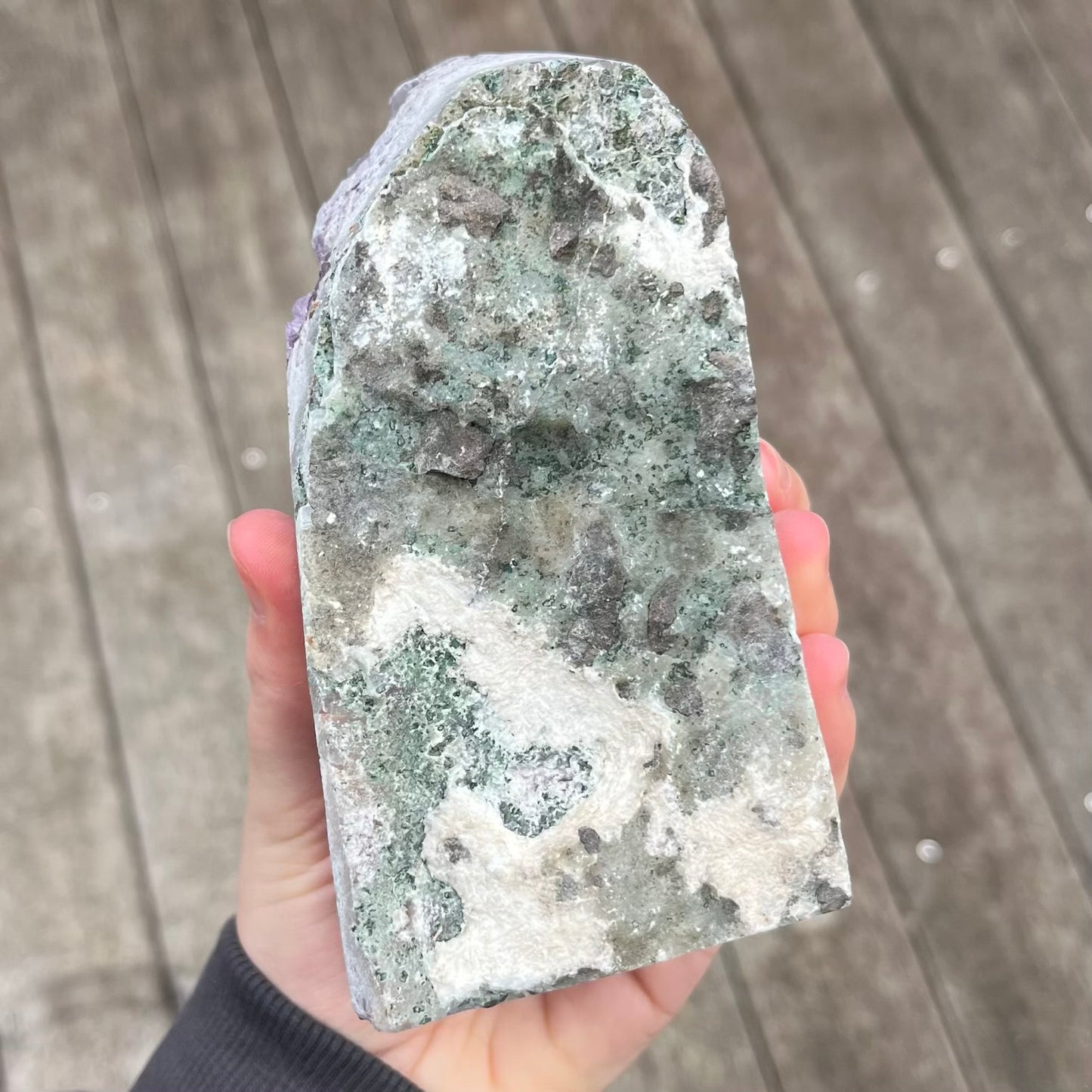 Amethyst XL Base-Cut Crystal – Calm, Protection & Balance
