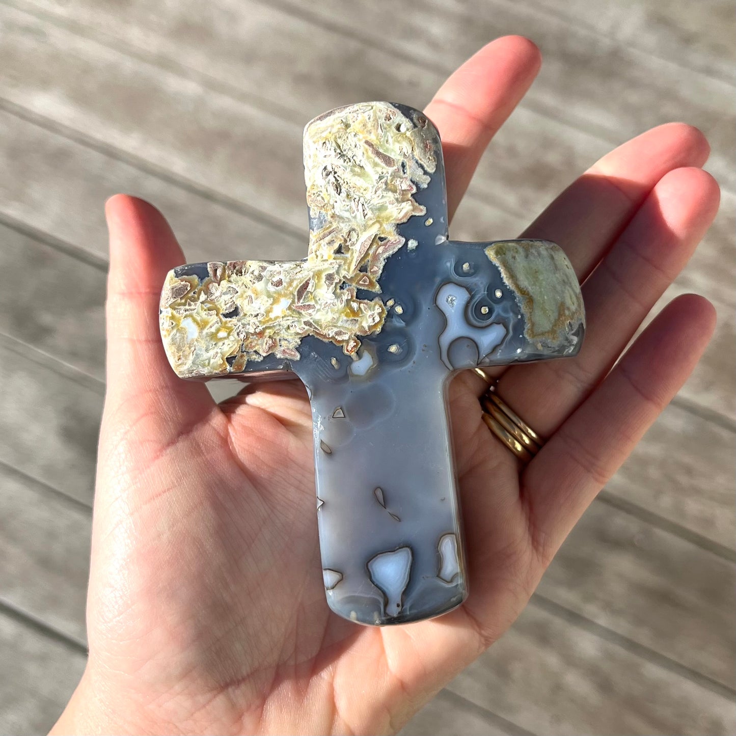 Agate Large Cross Crystal - Grounding, Harmonising, Protective