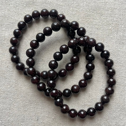 Garnet 8mm Beaded Bracelet - Passion