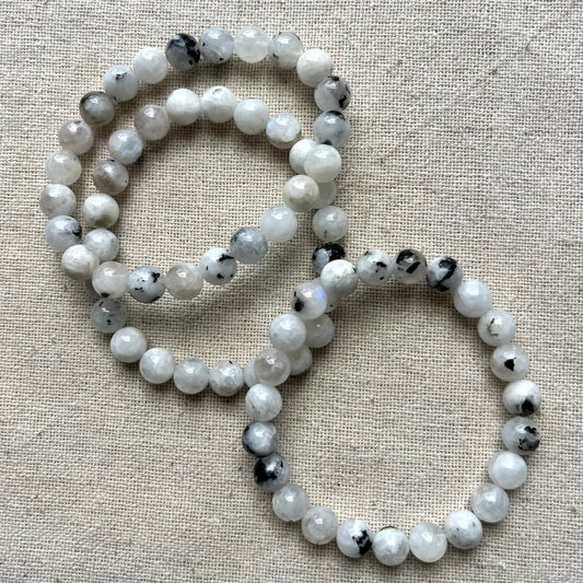 Moonstone 8mm Beaded Bracelet - Intuition