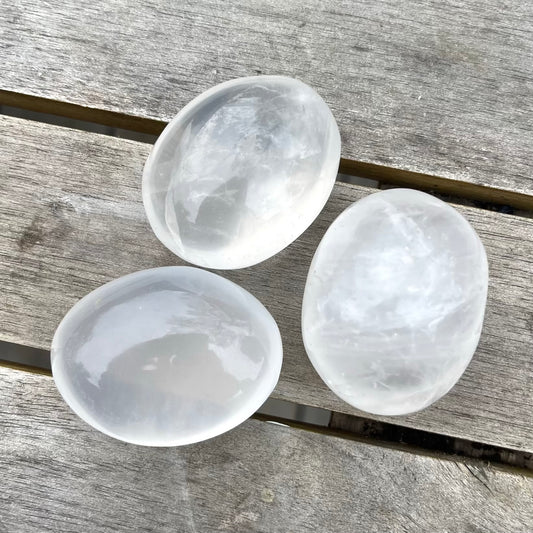 Quartz Palm Stone Crystal - Amplifying, Balancing, Clarifying