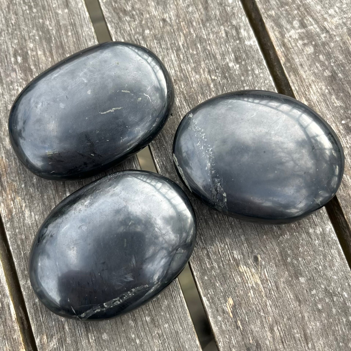 Shungite Palm Stone Crystal - Protection, Purification