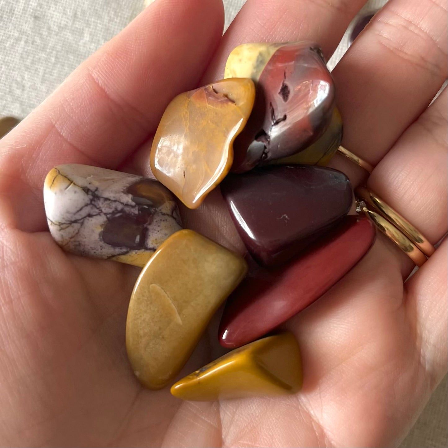 Mookaite Tumble Stone - Strength, Vitality, Courage