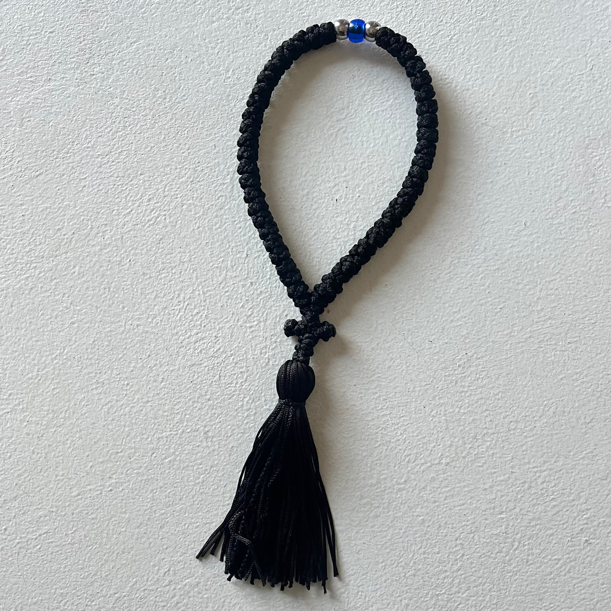 Komboskini 50 knot black wool meditation rope with tassel
