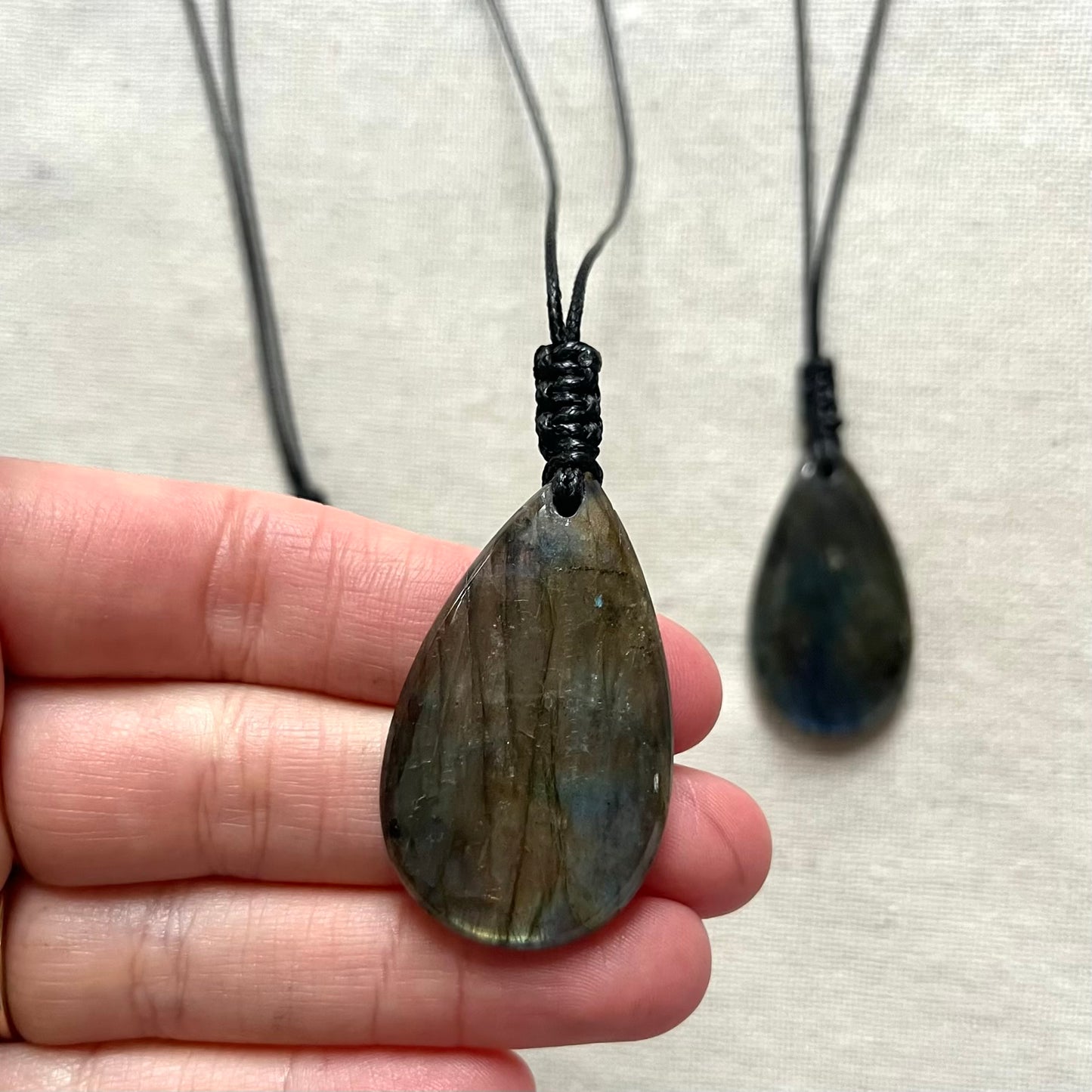Magic Pendant - Labradorite