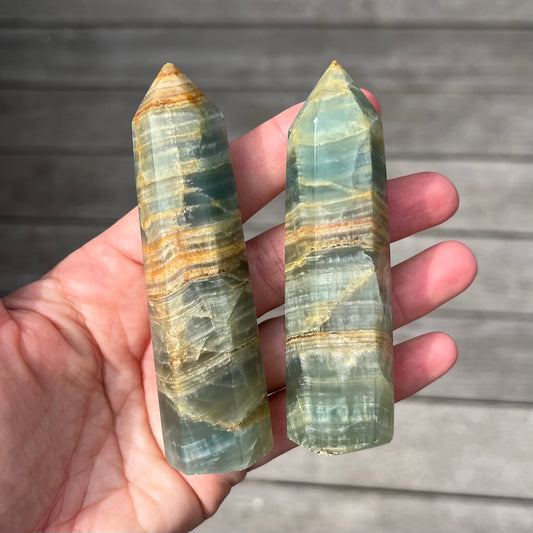 Blue Onyx Small Tower Crystal - Calm, Peace, Grounding