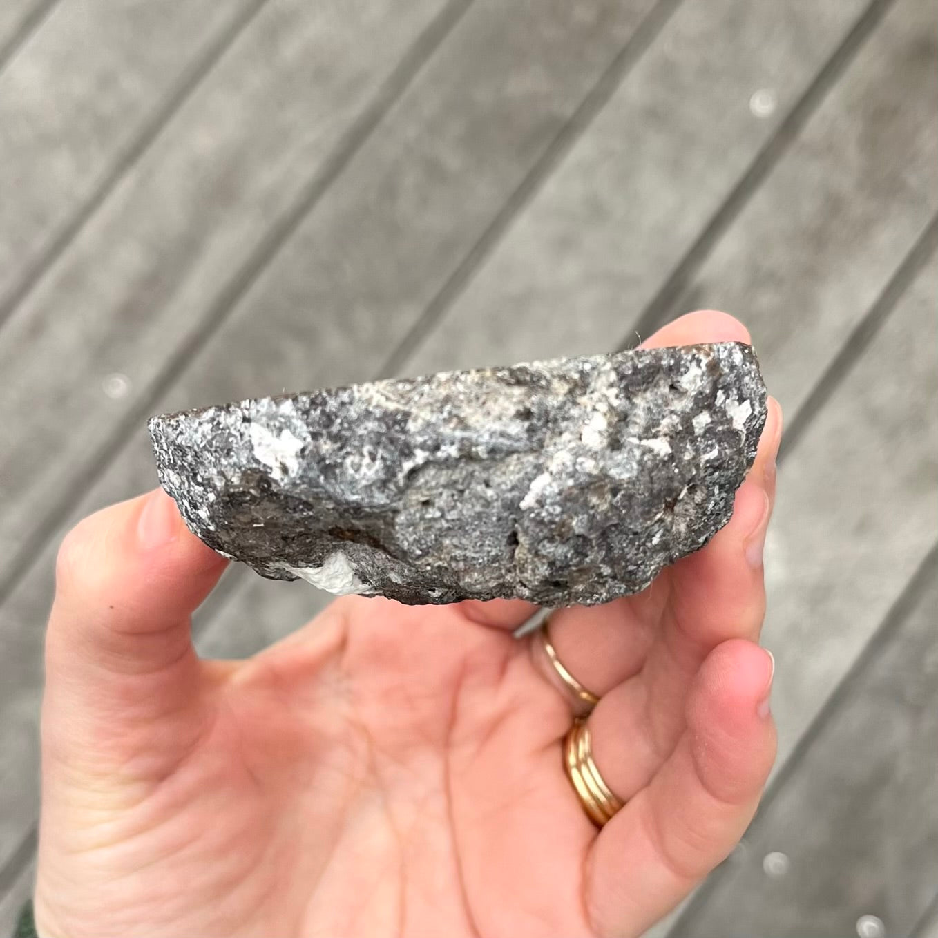 Las Choyas Brown Geode Small Crystal - Spiritual Connection, Meditation, Manifestation