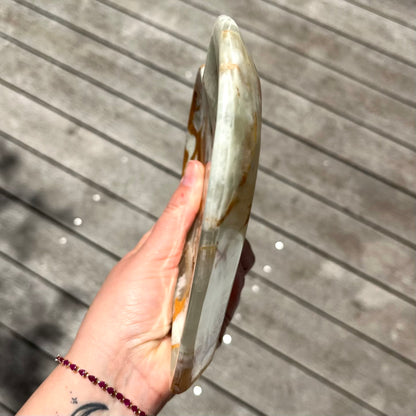 Green Onyx Large Heart Crystal Dish - Protection, Grounding, Strength
