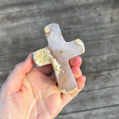 Agate Medium Cross Crystal - Grounding, Harmonising, Protective