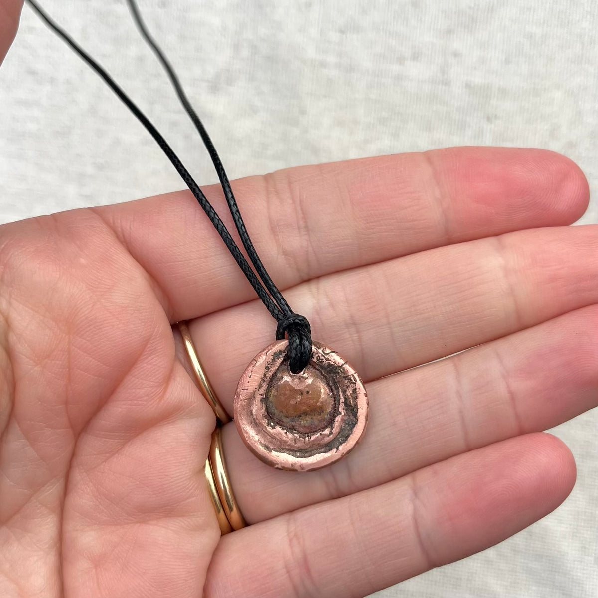 Copper Round Pendant - Creativity, Motivation