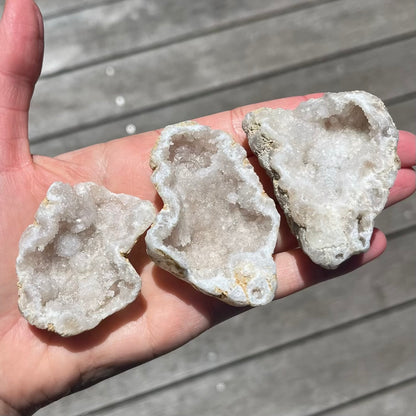 Quartz Geode Small Crystal - Clarity, Amplification, Light