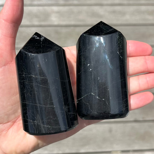 Black Tourmaline Large Generator Crystal - Protection