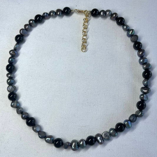 Obsidian Freshwater Pearl Beaded Necklace