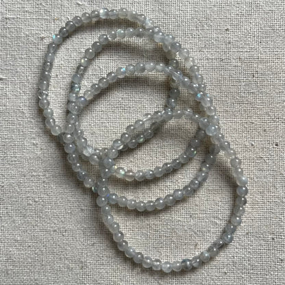 Labradorite 4mm Beaded Bracelet - Magic