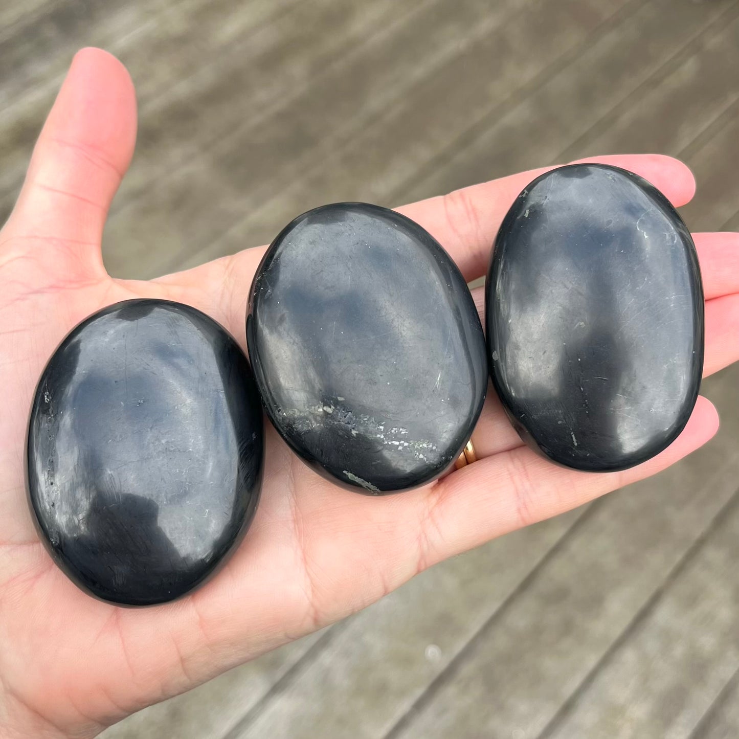 Shungite Palm Stone Crystal - Protection, Purification