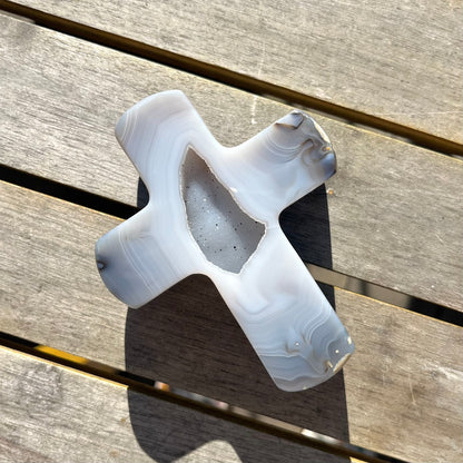 Agate Large Cross Crystal - Grounding, Harmonising, Protective