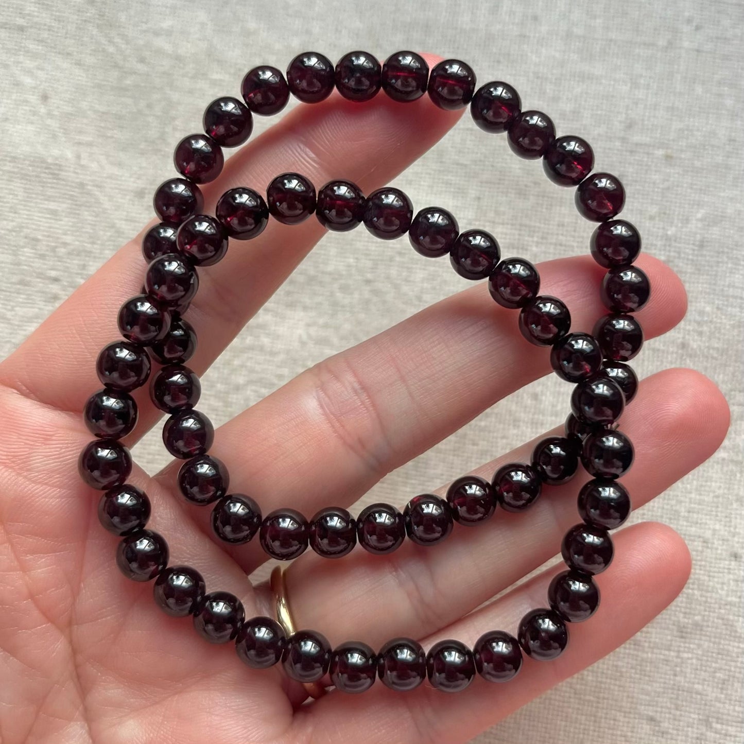Mozambique Garnet 6mm Beaded Bracelet - Passion