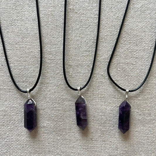Divine Point Pendant - Amethyst