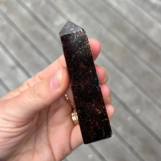 Garnet Small Tower Crystal - Energising, Protective, Passionate