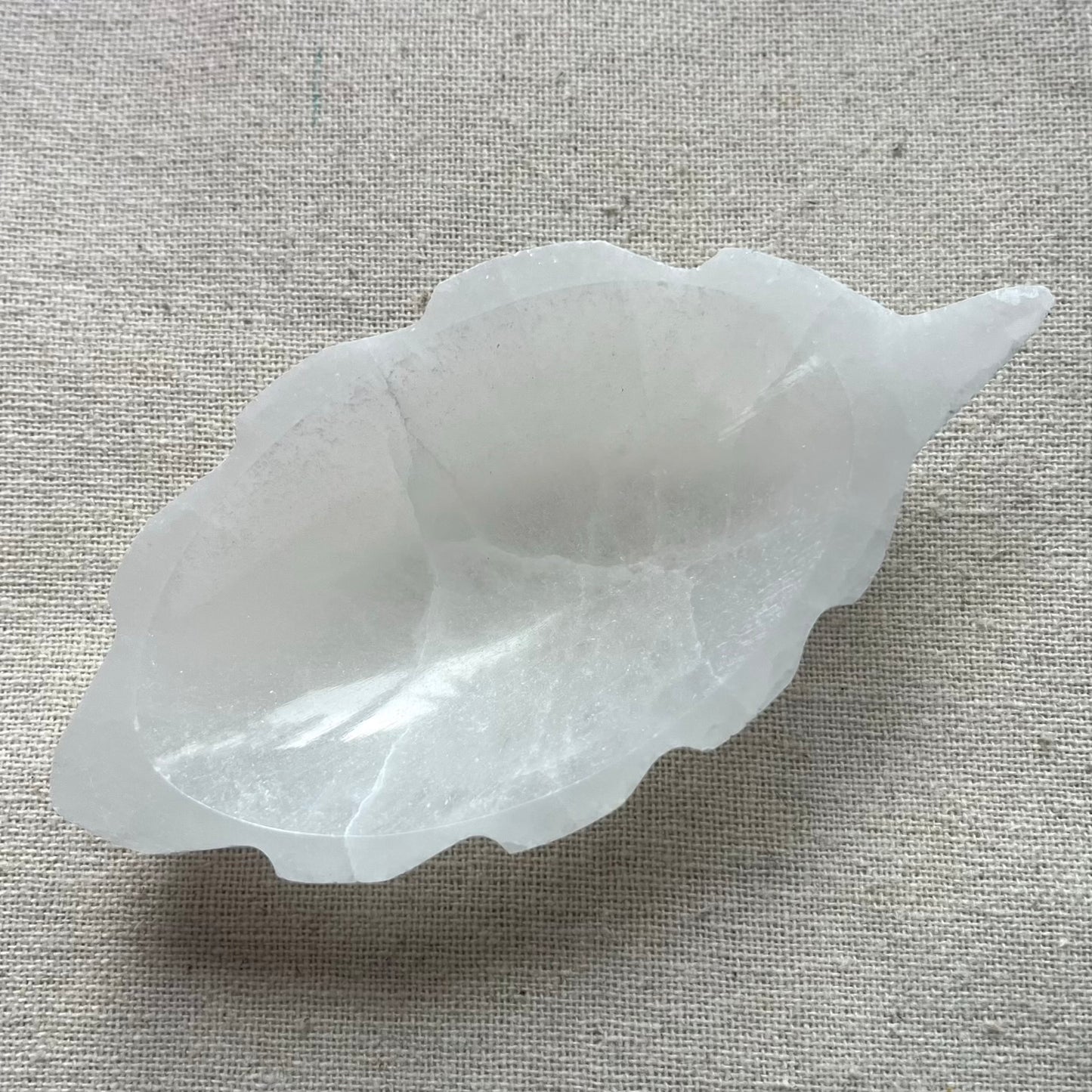 Selenite Small Leaf Cleansing Bowl - High Vibe, Spiritual Connection