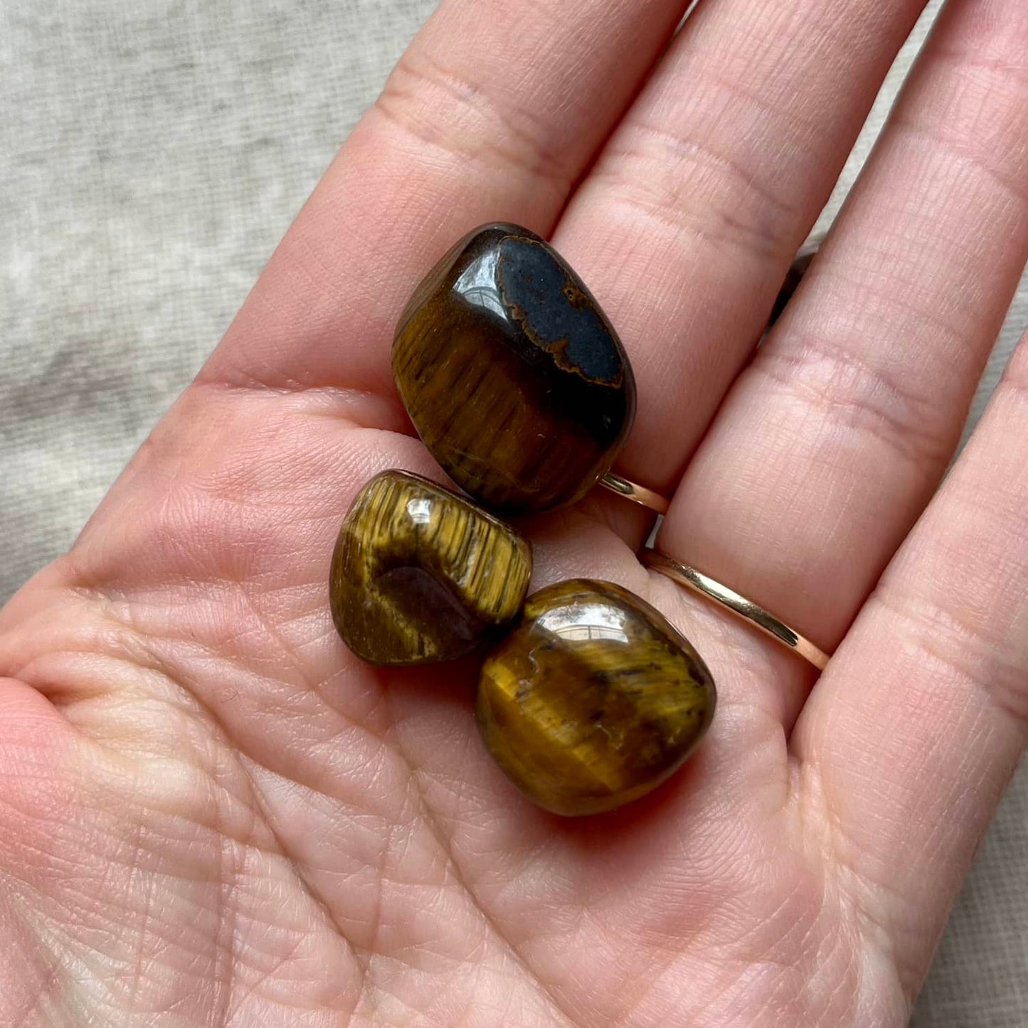 Tiger Eye Tumble Stone