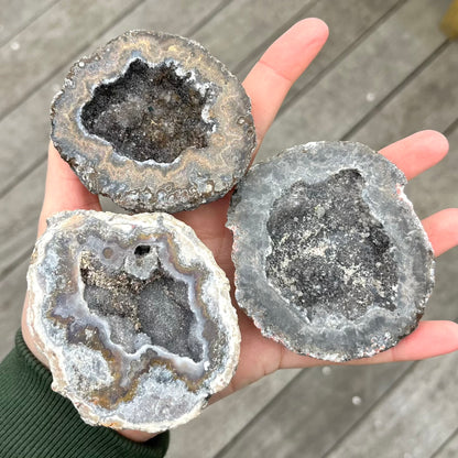 Las Choyas Brown Geode Small Crystal - Spiritual Connection, Meditation, Manifestation