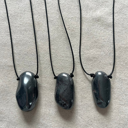 Grounding Pendant - Black Hematite