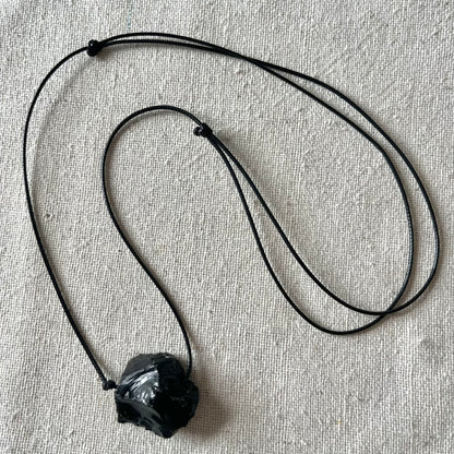 Obsidian Raw Pendant - Protection