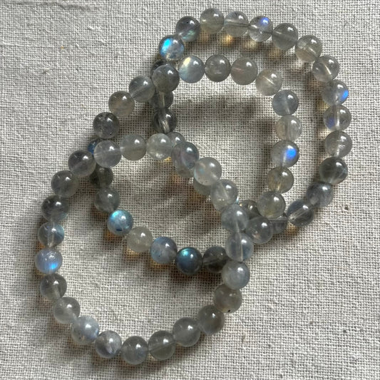 Labradorite 8mm Beaded Bracelet - Magic