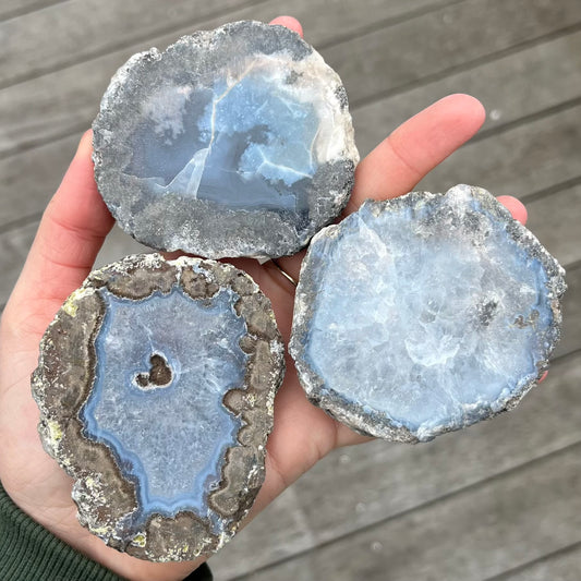 Las Choyas Blue Geode Small Crystal - Spiritual Connection, Meditation, Manifestation