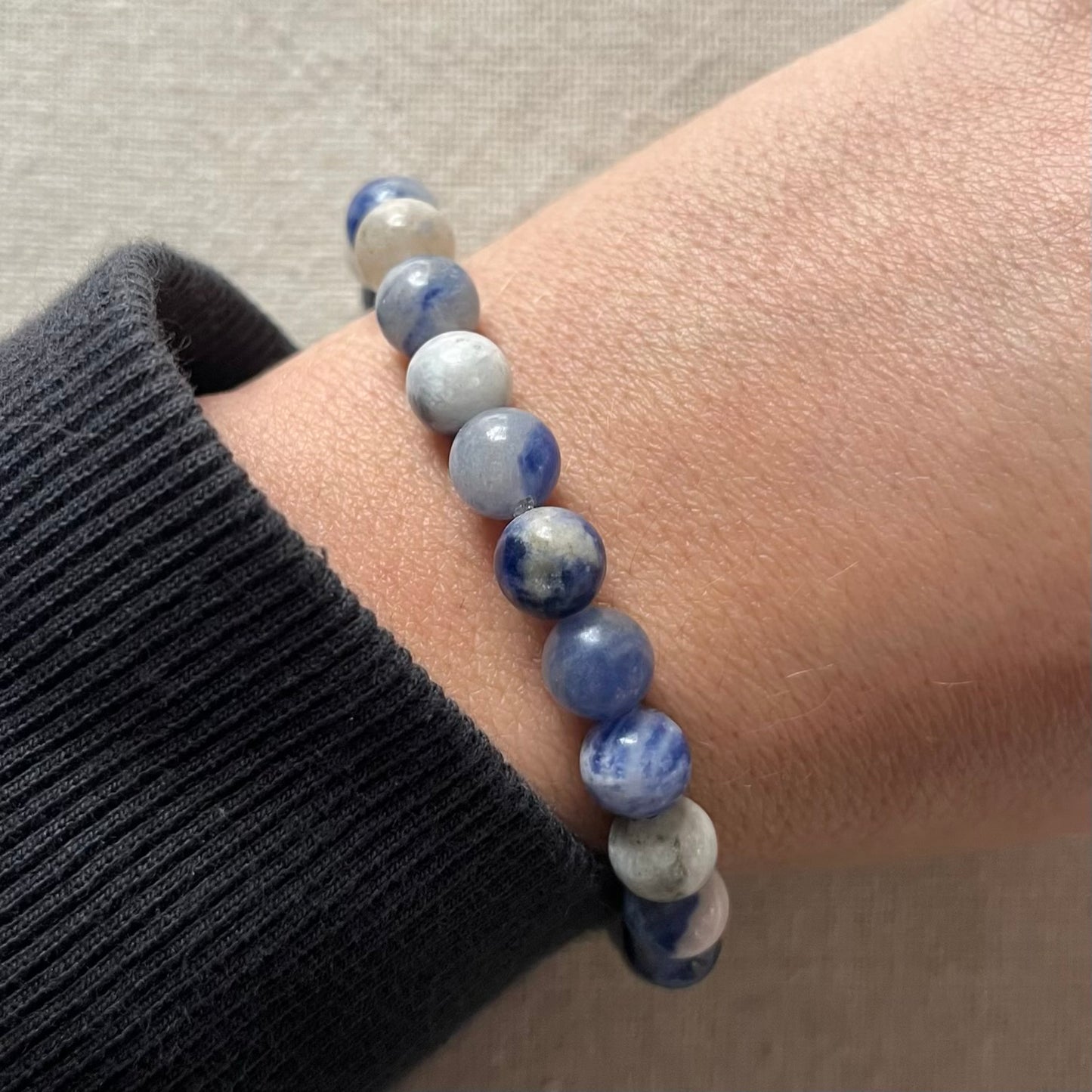 Sodalite 8mm Beaded Bracelet - Emotional Balance