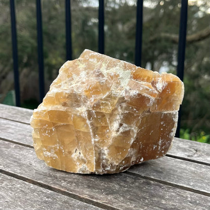 Honey Calcite XXL Raw Crystal - Confidence, Motivation
