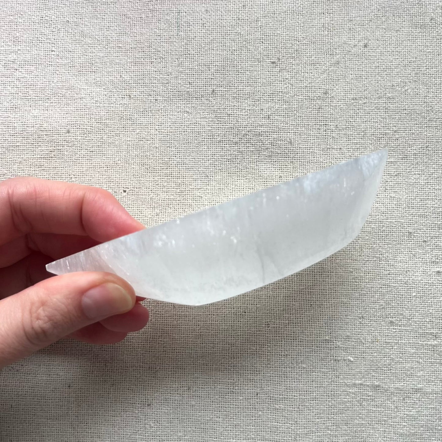 Selenite Small Leaf Cleansing Bowl - High Vibe, Spiritual Connection