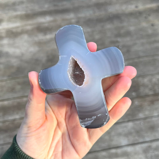 Agate Medium Cross Crystal - Grounding, Harmonising, Protective
