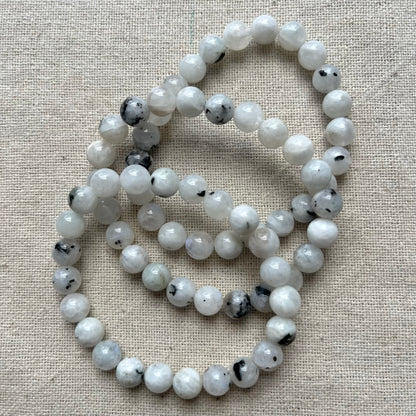Moonstone 8mm Beaded Bracelet - Intuition
