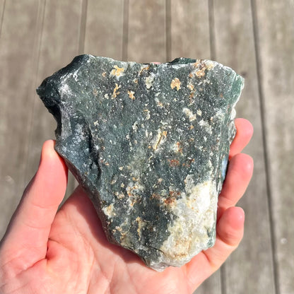 Bloodstone Medium Raw Crystal – Courage, Strength