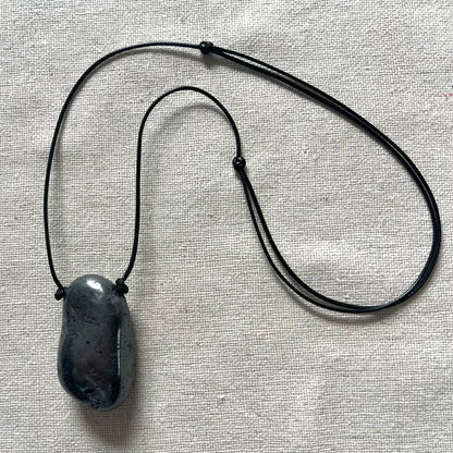 Grounding Pendant - Black Hematite