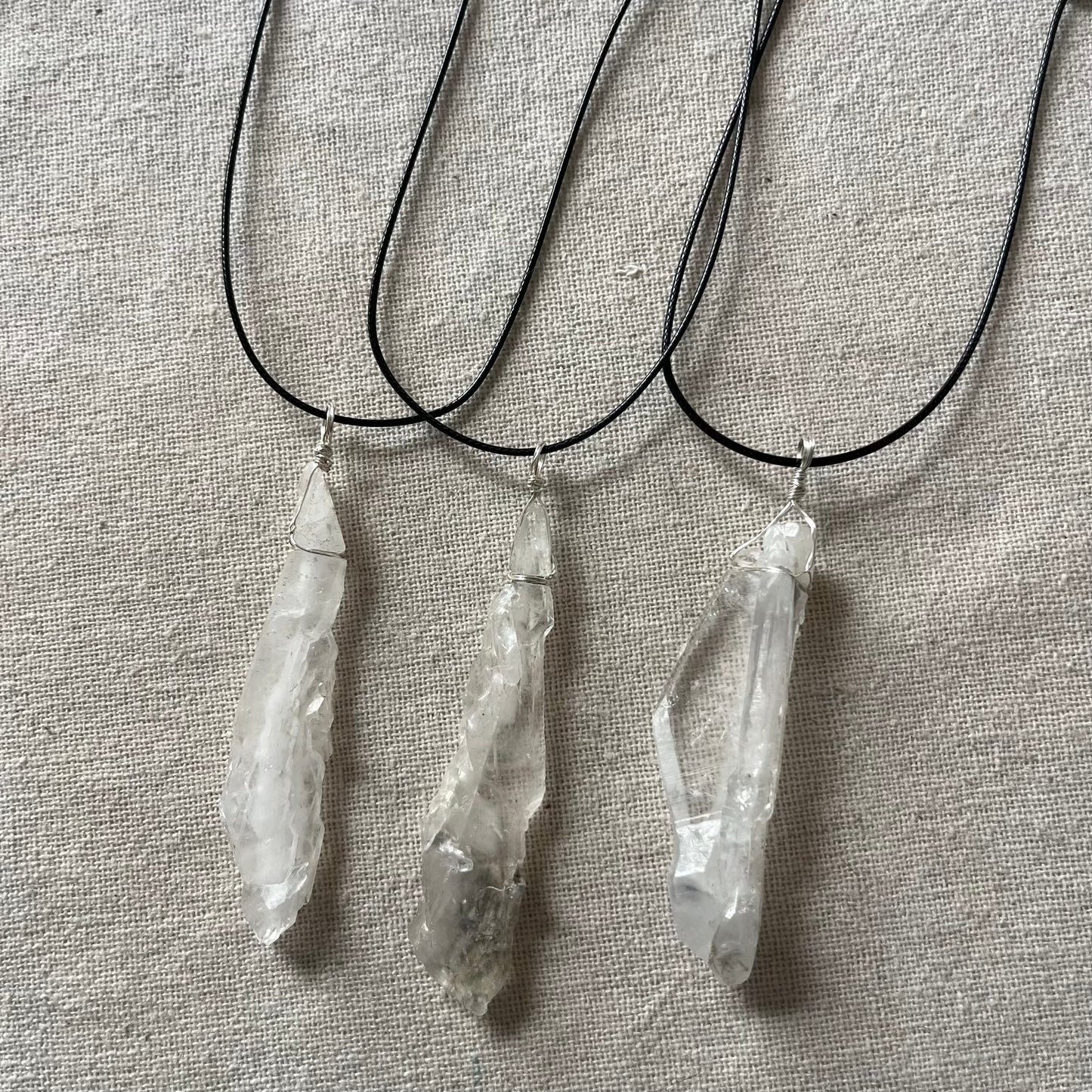 Faden Quartz Pendant