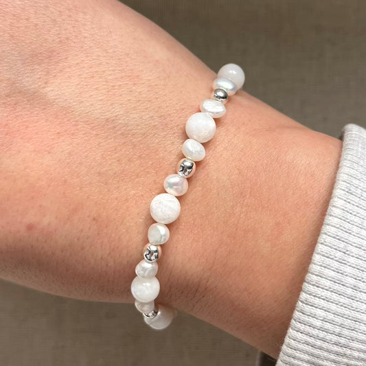 Aura Love Bracelet - Moonstone, Hematite & Freshwater Pearl